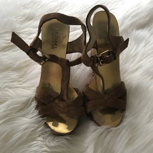 Michael Kors • Suede Sandals